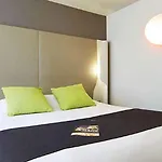 Campanile Centre Mas-carbonnel Hotel 3*