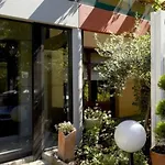 Campanile Centre Mas-carbonnel Hotel 3*