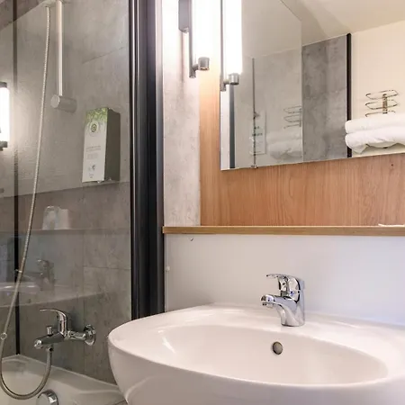 Campanile Centre Mas-carbonnel Hotel