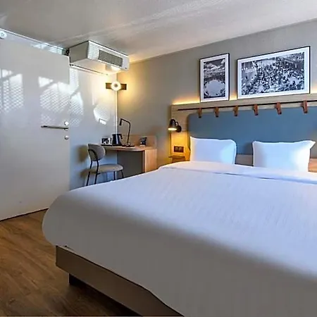 Campanile Prime - Centre Hotel 3*