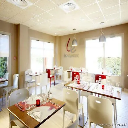 Campanile Prime - Centre Nîmes