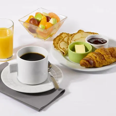 Campanile Centre Mas-carbonnel 3* Nîmes