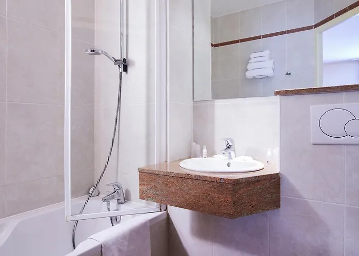 Campanile Prime - Centre Hotel