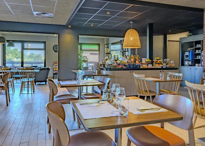 Campanile Prime - Centre 3* Nîmes